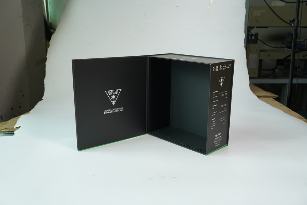 精品黑色耳机盒