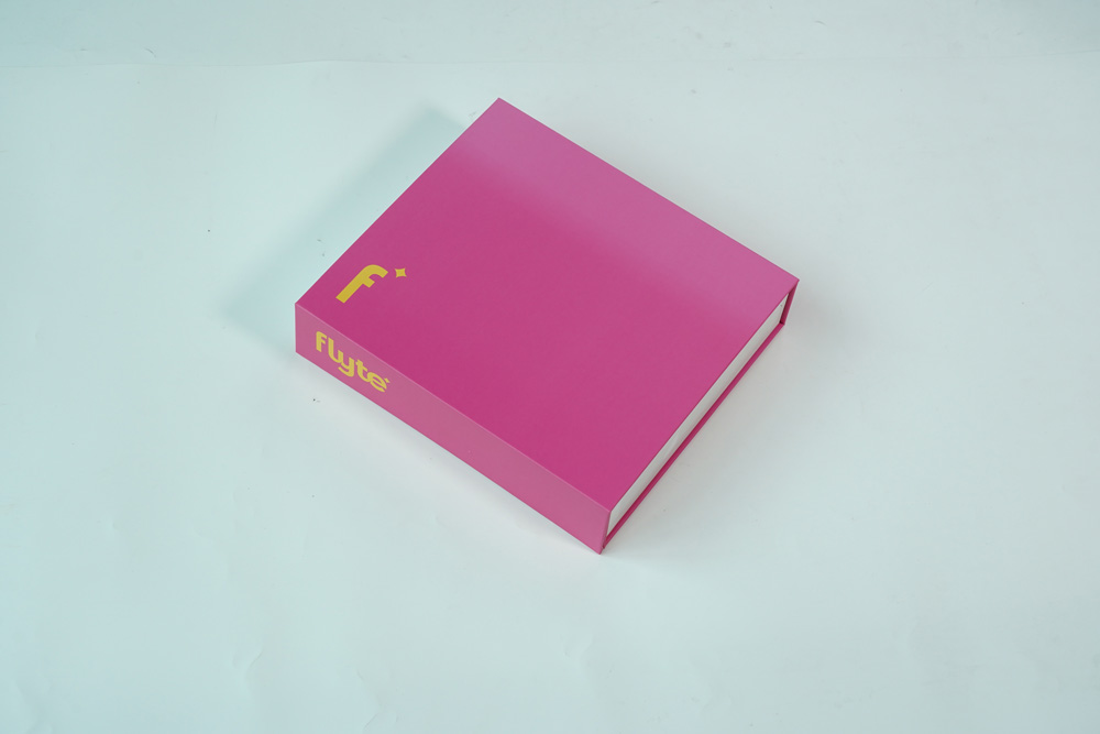 精品盒立